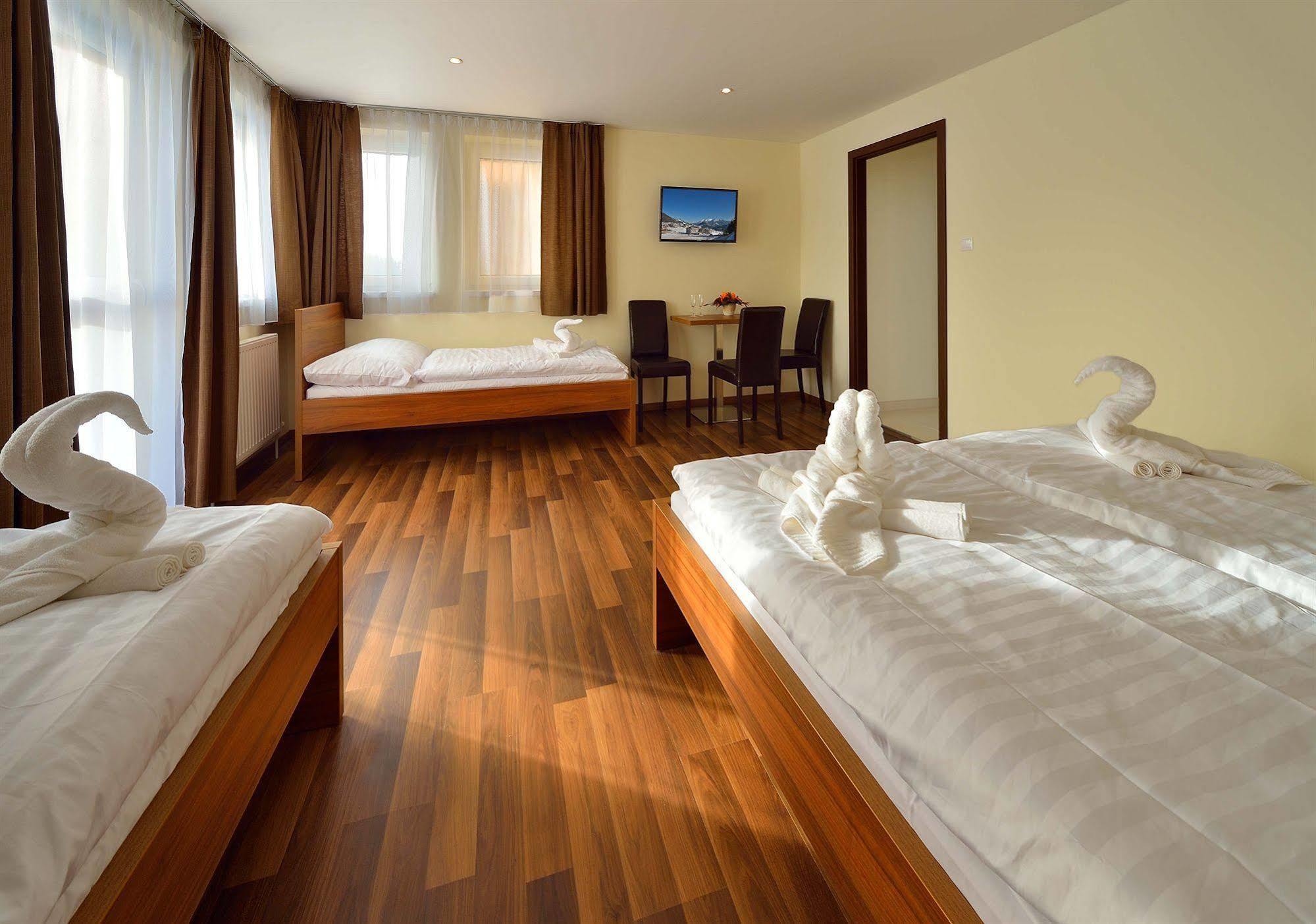 Villa Gloria Rooms & Apartments ドノヴァリ エクステリア 写真